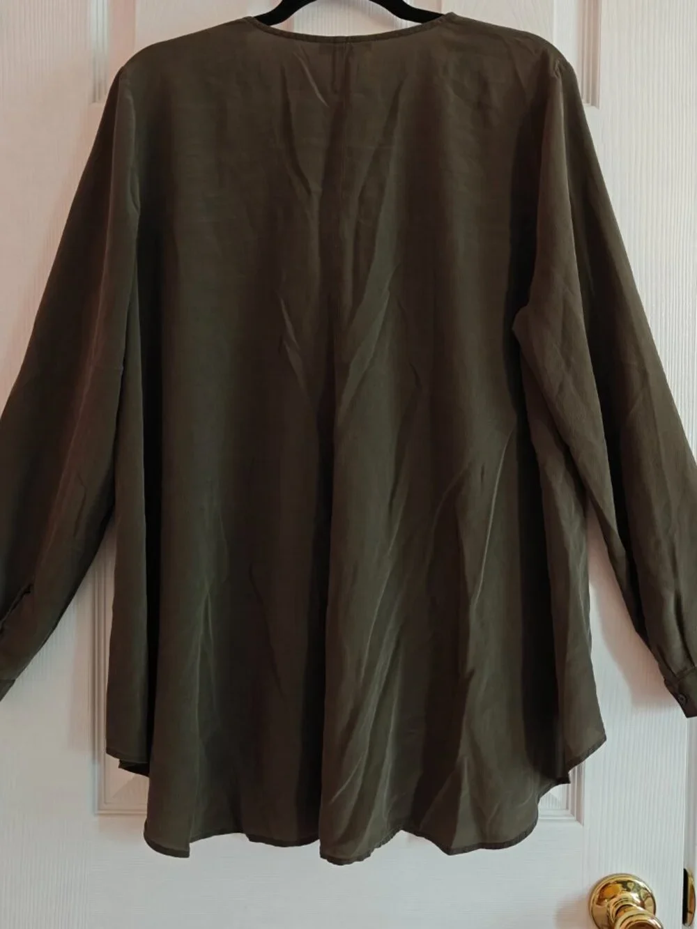 EILEEN FISHER Olive Green Silk Button Front Tunic Blouse Shirt Size Medium